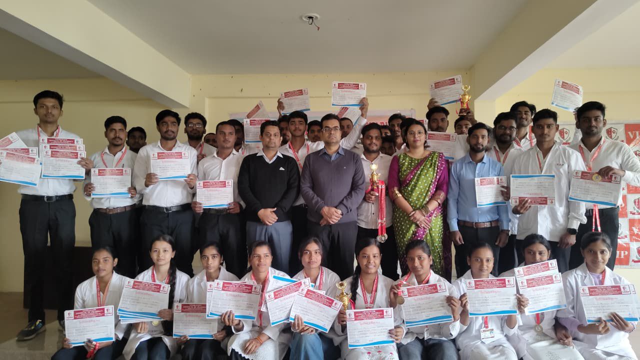 विवेकानंद फार्मेसी कॉलेज में नेशनल फार्मेसी वीक का हुआ विशिष्ट आयोजन।